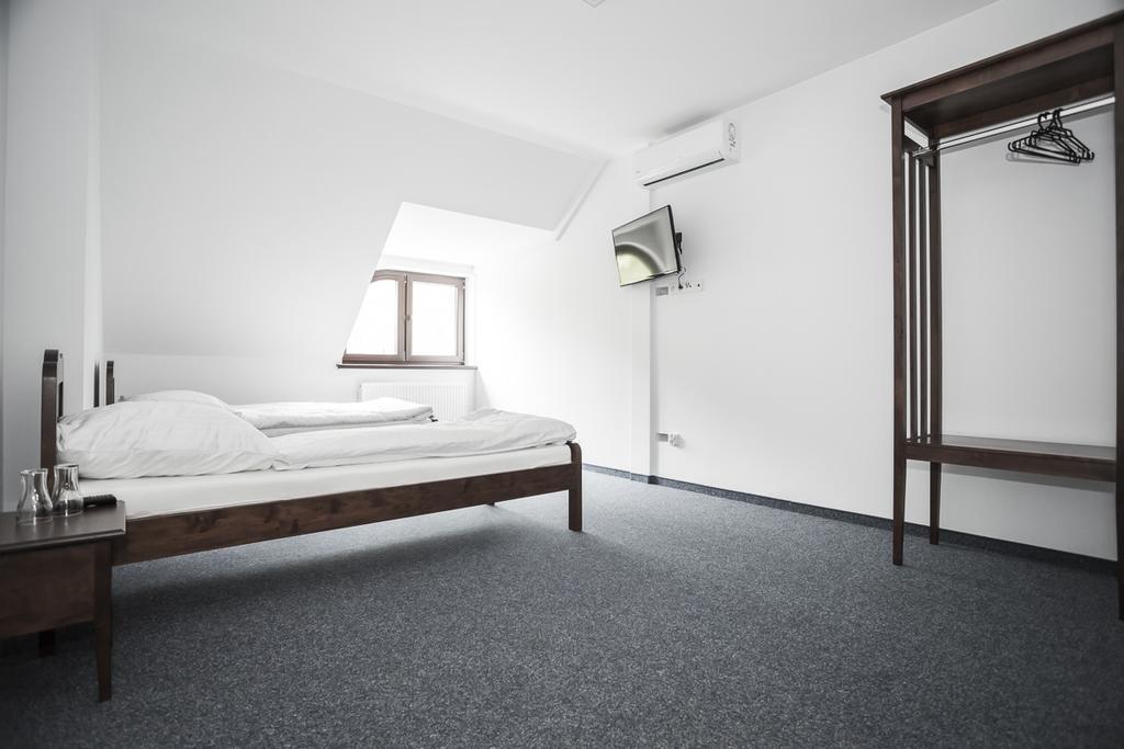 밀리치 W Starym Mlynie B&B 객실 사진