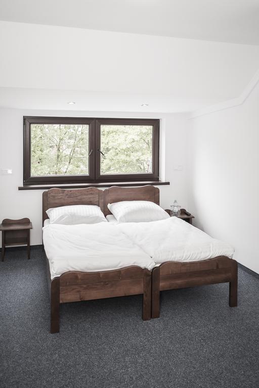 밀리치 W Starym Mlynie B&B 외부 사진